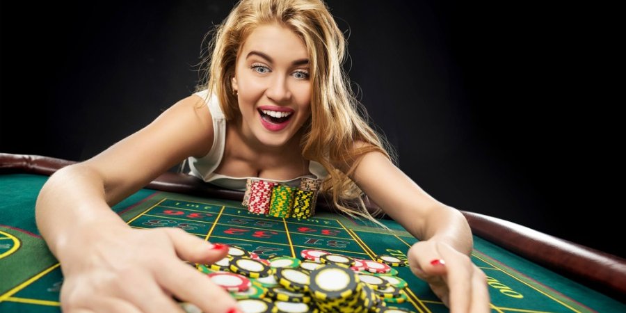 Самые большие выигрыши в казино (Фото: bitcoinplay.net)