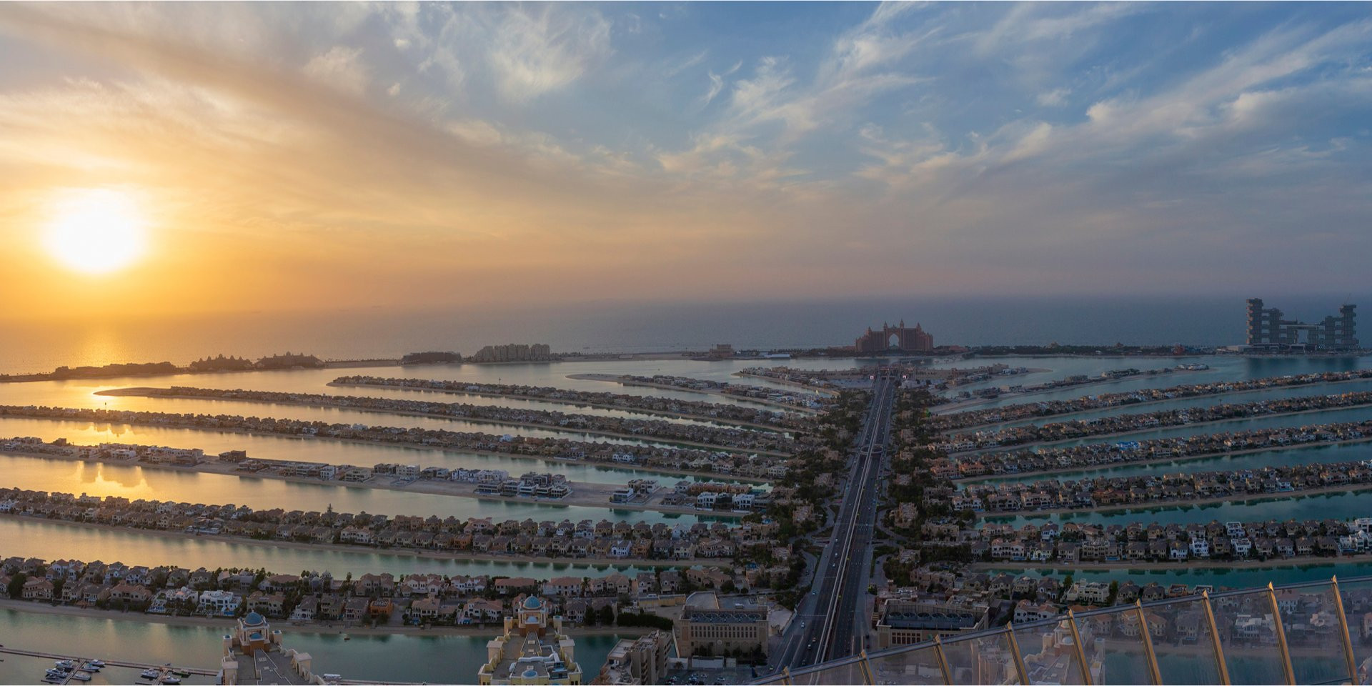 Побачити острів Палм-Джумейра на майданчику можна з усіх боків (Фото: Dubai Tourism)