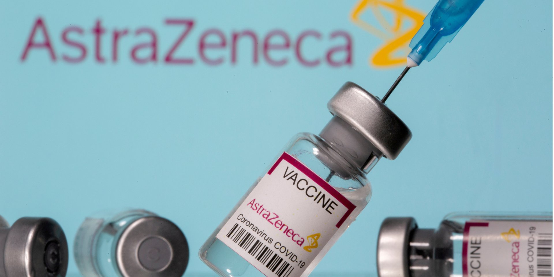 В Украине для вакцинации используют препарат AstraZeneca (Фото: REUTERS / Dado Ruvic / Illustration)