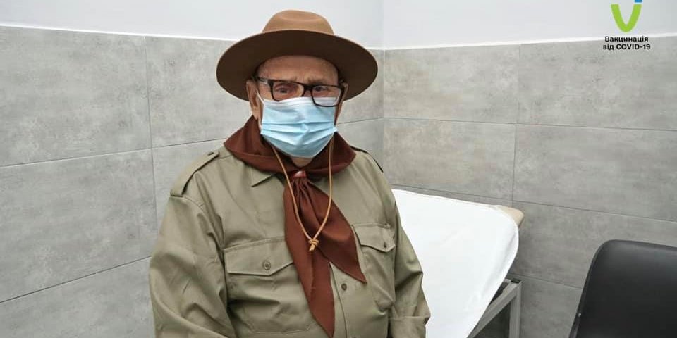 91-летний Тиберий Фелдеши записался на вакцинацию, как только услышал о ее начале (Фото: МОЗ)