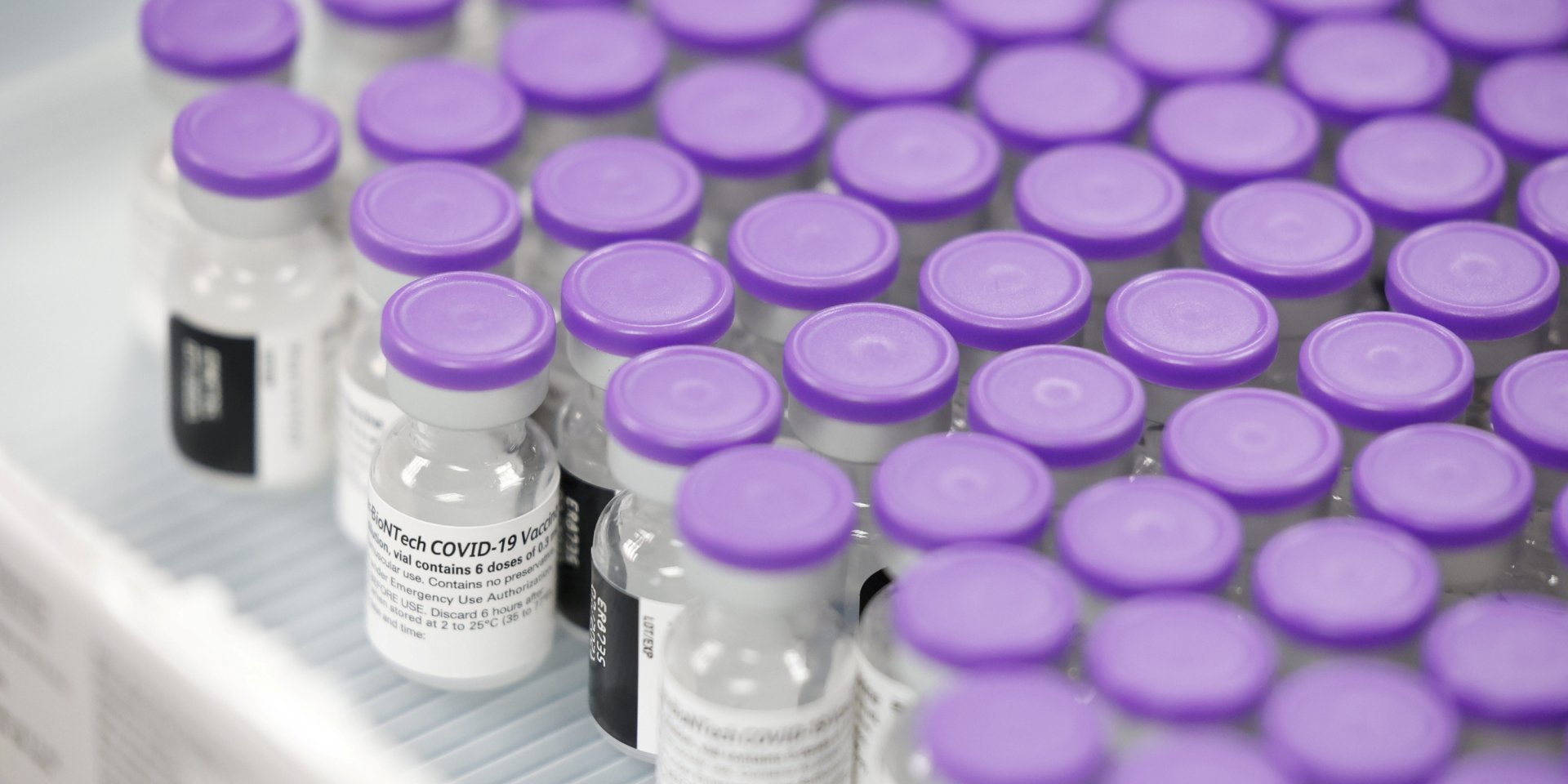 Степанов ожидает, что новая партия вакцины Pfizer будет в Украине уже на следующей неделе (Фото: REUTERS/Chris Aluka Berry)