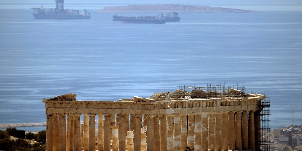 Греция ослабляет карантин с 14 мая (Фото: Alkis Konstantinidis/Reuters)