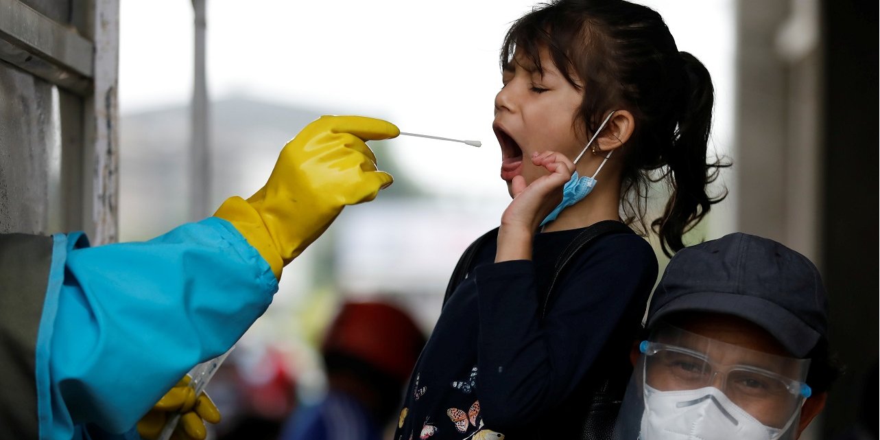 Найдены механизмы развития MIS-C (Фото: REUTERS/Navesh Chitrakar)