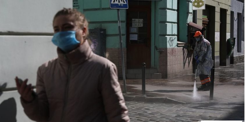 Вся Украина находится в желтой зоне карантина (Фото: Горсовет Львова)