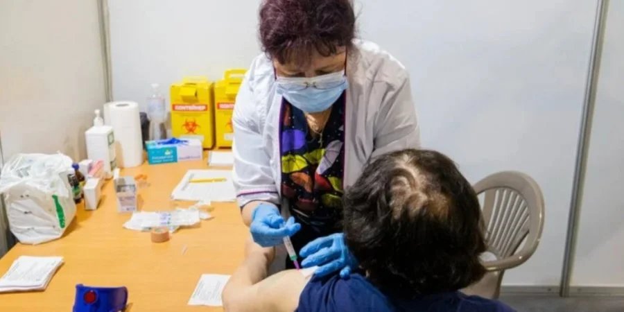 12 июня прививку в центре вакцинации в Киеве получили 3014 человек (Фото: kyivcity.gov.ua)