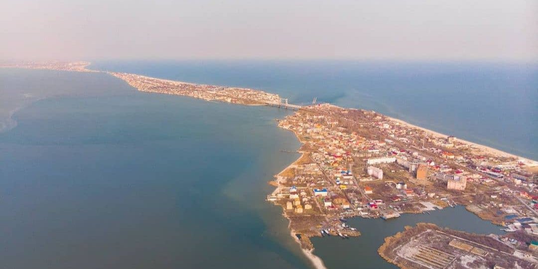 Затока влітку (Фото: navitour.com.ua/instagram)