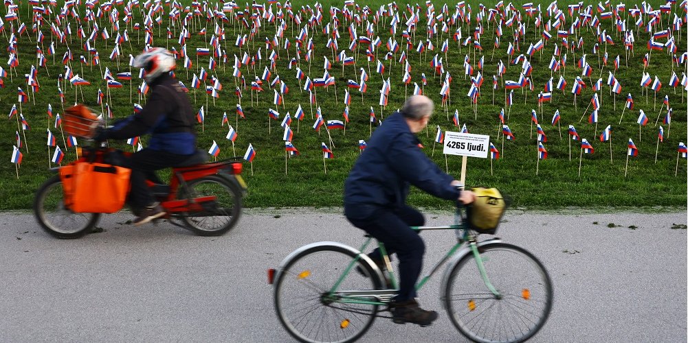 Коронавирус забрал более 4000 жизней в Словении (Фото: Borut Zivulovic/Reuters)