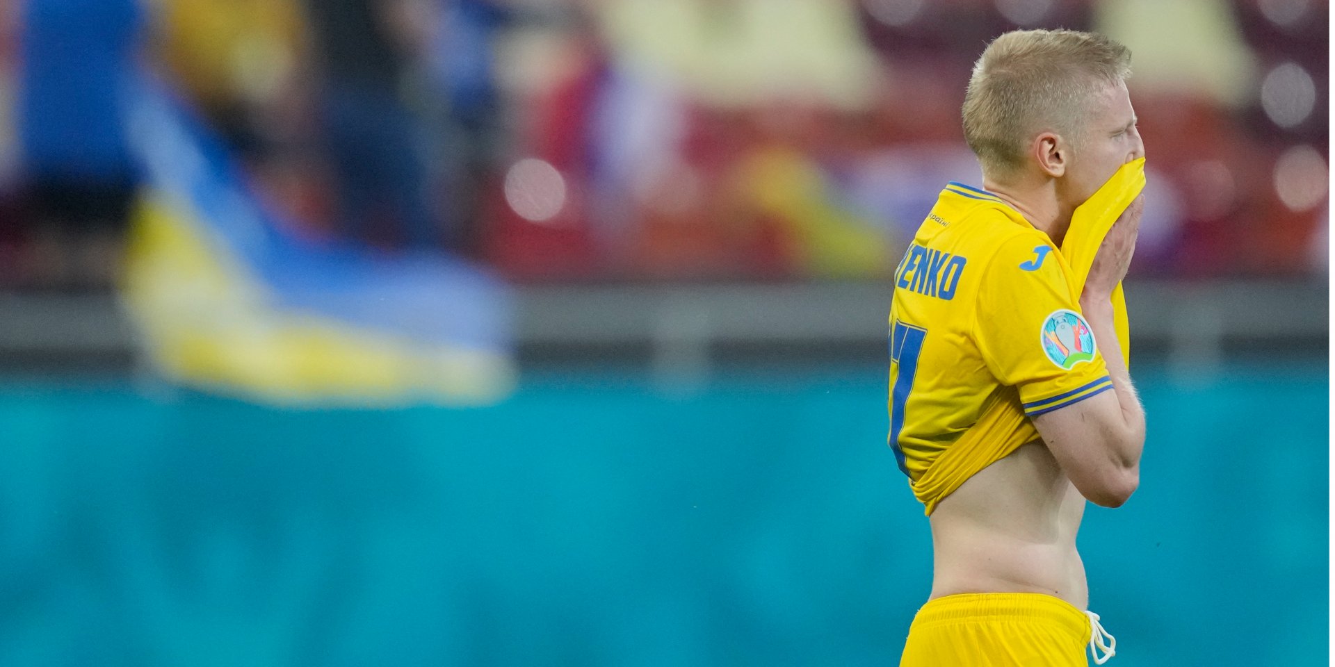 Олександр Зінченко вважає, що команді необхідно переглянути своє ставлення до гри (Фото: REUTERS/Vadim Ghirda)
