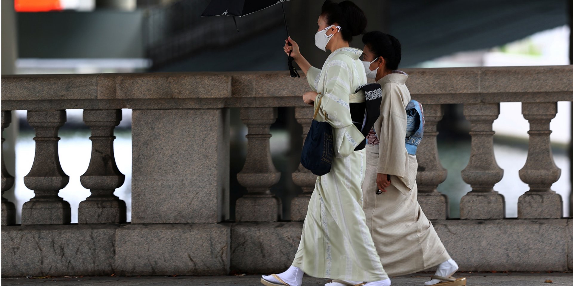 В Токио третий день подряд фиксируют рекордную заболеваемость (Фото: REUTERS/Kim Kyung-Hoon)