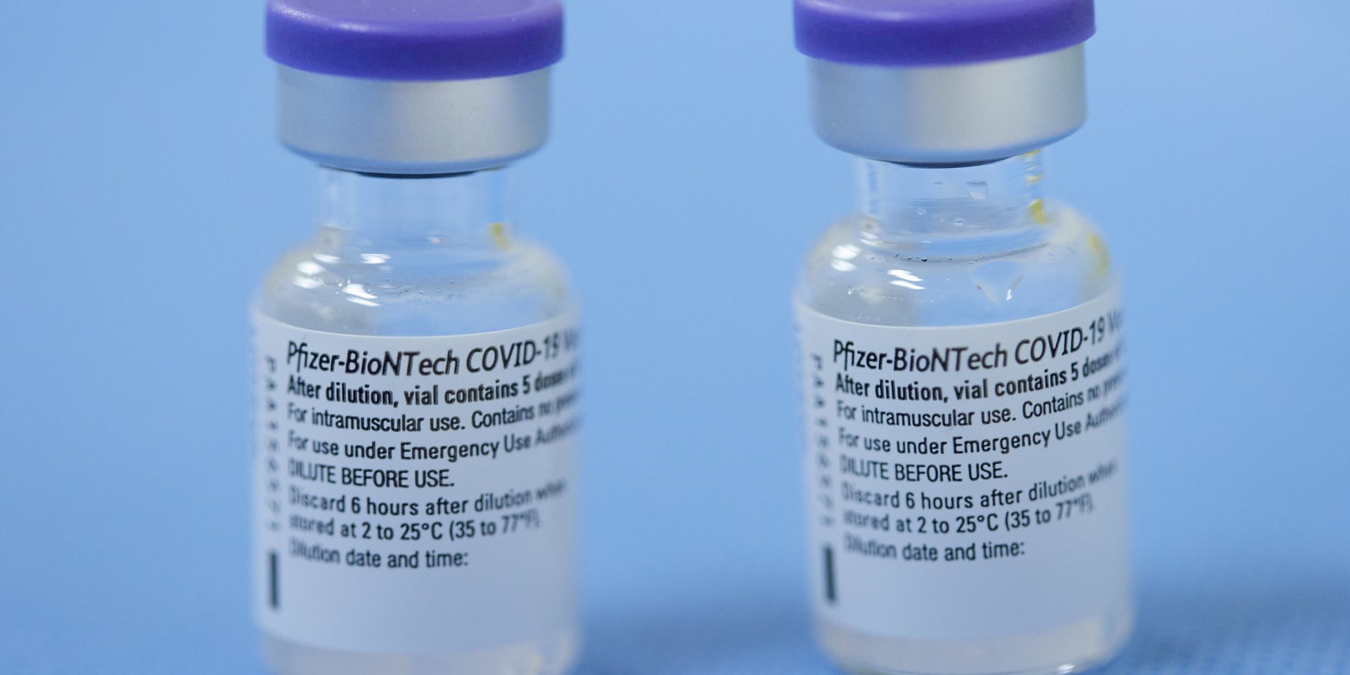 По словам Ляшко, вакцина Pfizer приходит в Украину каждую неделю (Фото: REUTERS/Denis Balibouse)