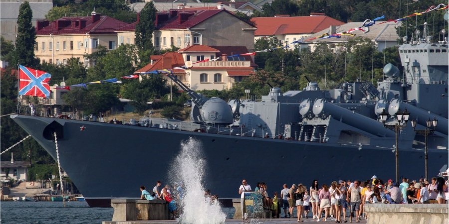 Pavel Kazarin: Yarımadanıñ işğali yañı devirniñ başlanğıcı oldı (Фото: REUTERS)