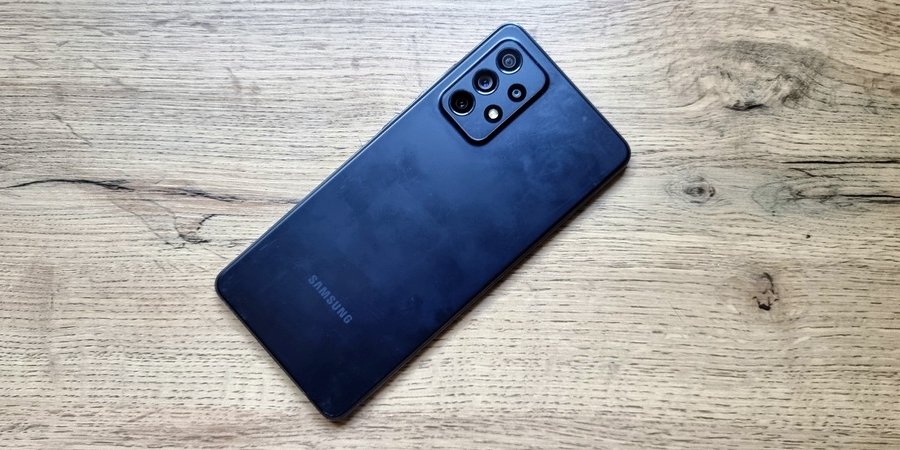 Огляд Samsung Galaxy A72. Знято на Samsung Galaxy S21 Ultra (Фото: НВ)
