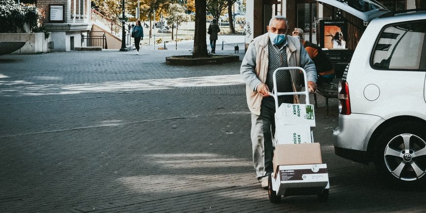 Завтра вся Украина перейдет в желтую зону карантина (Фото: bennett tobias/Unsplash)