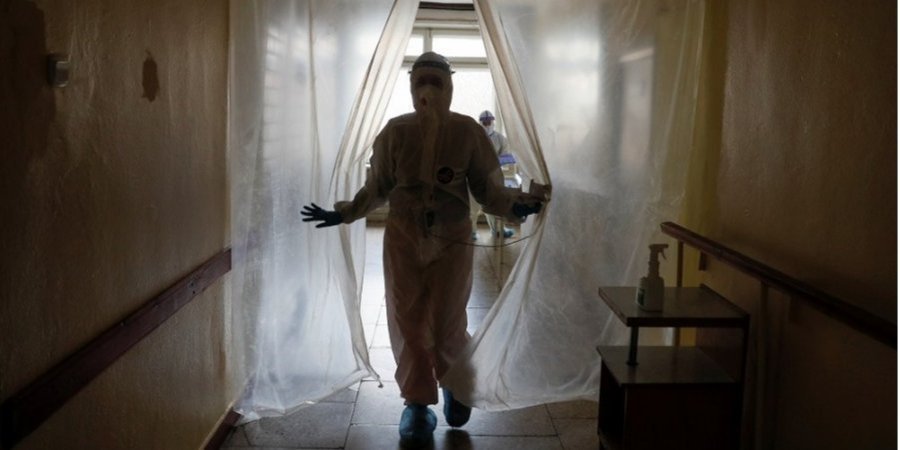 COVID-лікарні в Харкові заповнені на 90% (Фото: Gleb Garanich / Reuters)