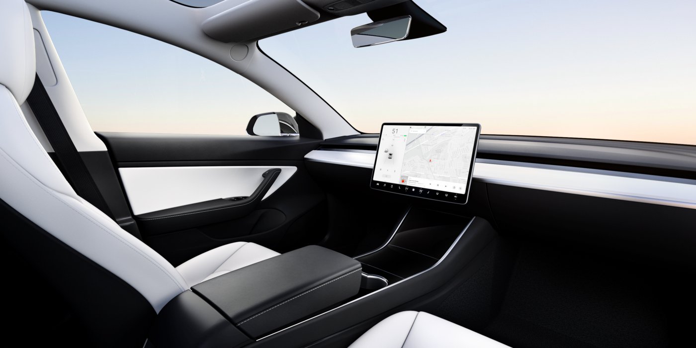 Tesla планирует выпустить полностью автономный электромобиль без руля и педалей в 2023 году (Фото: Tesla)