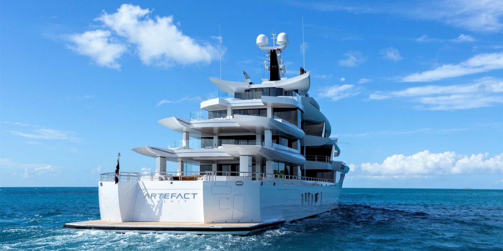 Яхта Artefact отримала престижну премію World Superyacht Awards 2021 року й визнана найкращою моторною яхтою світу (Фото: nobiskrug.com)