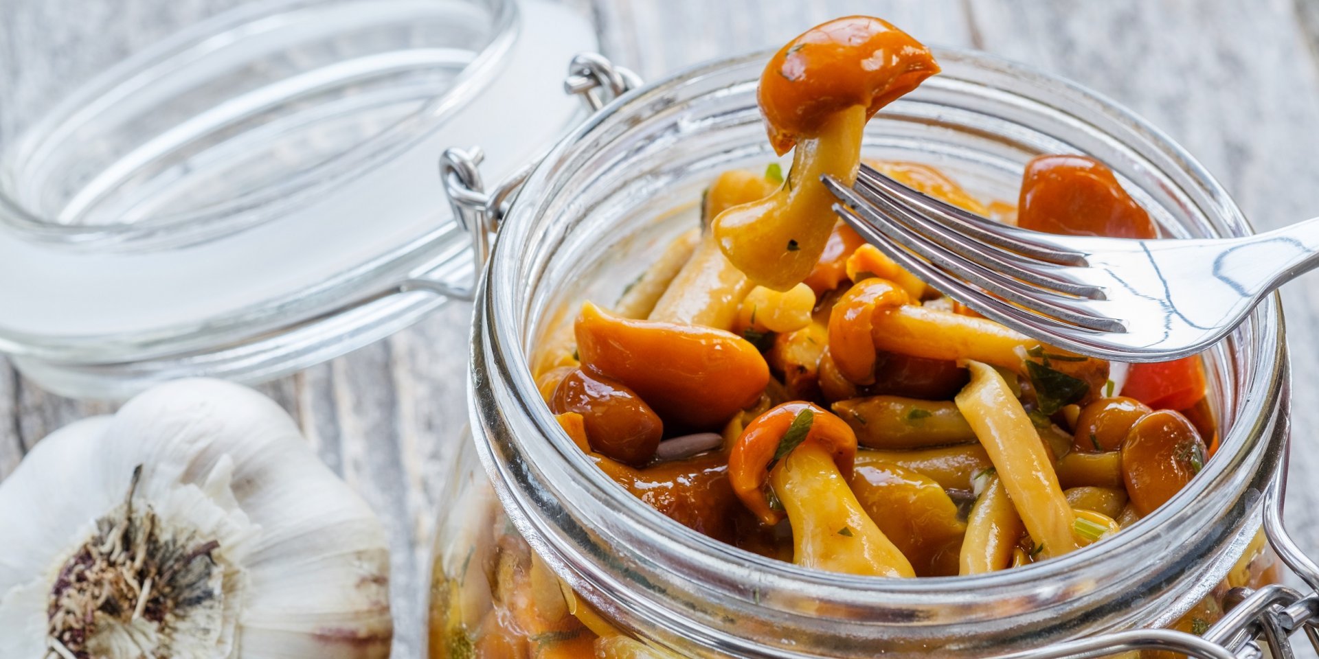 Маринованные опята