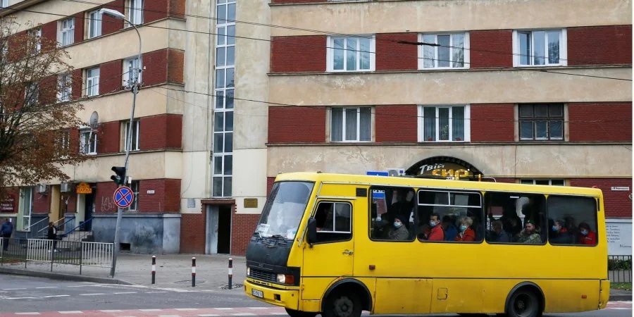 Три региона Украины могут попасть в красную зону уже на этой неделе (Фото: Gleb Garanich/Reuters)