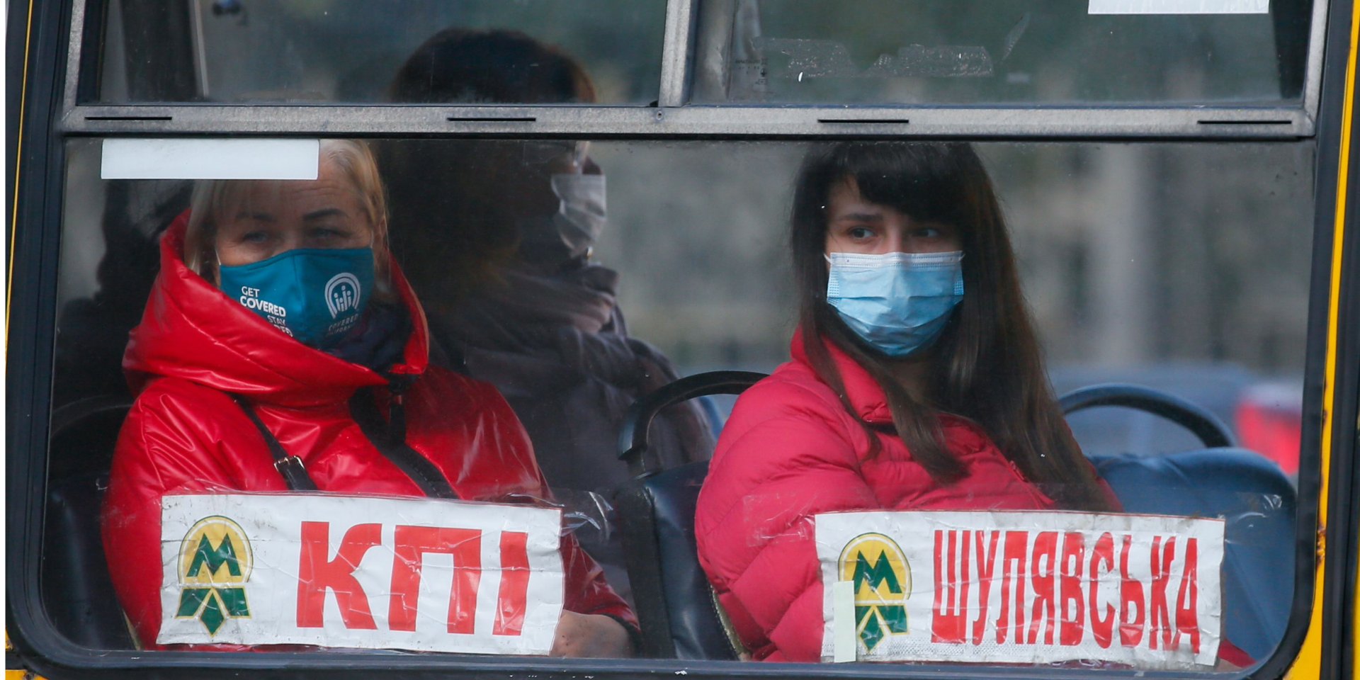 У Києві за добу підтвердили понад 800 випадків коронавірусу (Фото: REUTERS/Gleb Garanich)