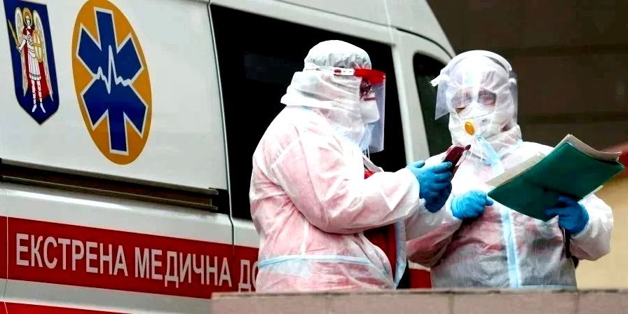 Радуцкий призвал организовать вакцинацию прямо в здании Верховной Рады (Фото: REUTERS/Gleb Garanich)