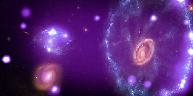 Аві Леб придумав власну класифікацію розвитку цивілізацій (Фото: X-RAY: NASA/CXC; OPTICAL: NASA/STSCI)