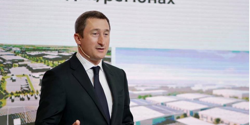Алексей Чернышов призвал вакцинироваться, чтобы избежать тяжелого течения COVID-19 (Фото: Олексій Чернишов / Facebook)