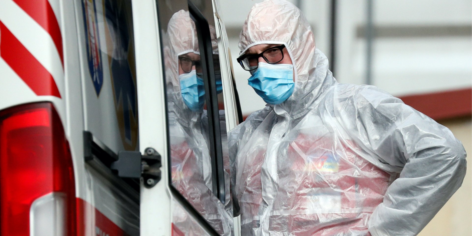 Всего в Украине коронавирус диагностировали у 23 785 человек за сутки (Фото: REUTERS/Gleb Garanich)