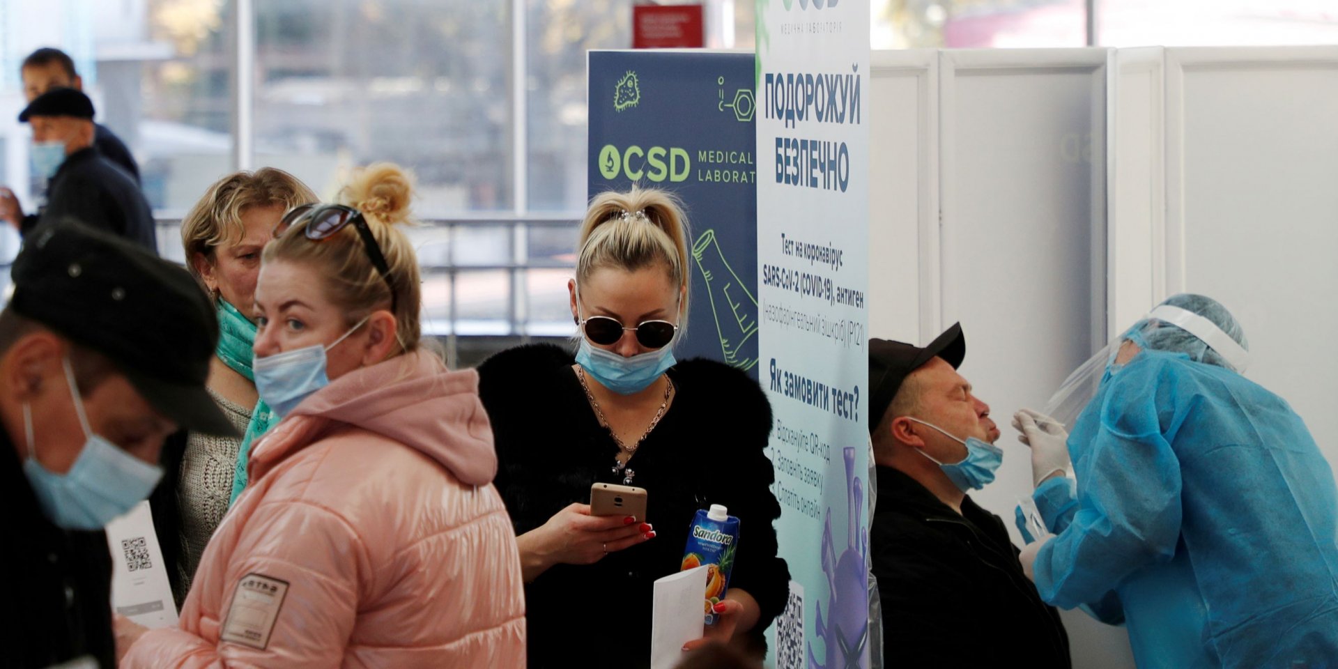 COVID-сертификат о выздоровлении будет действовать 90 дней (Фото: Valentyn Ogirenko/Reuters)