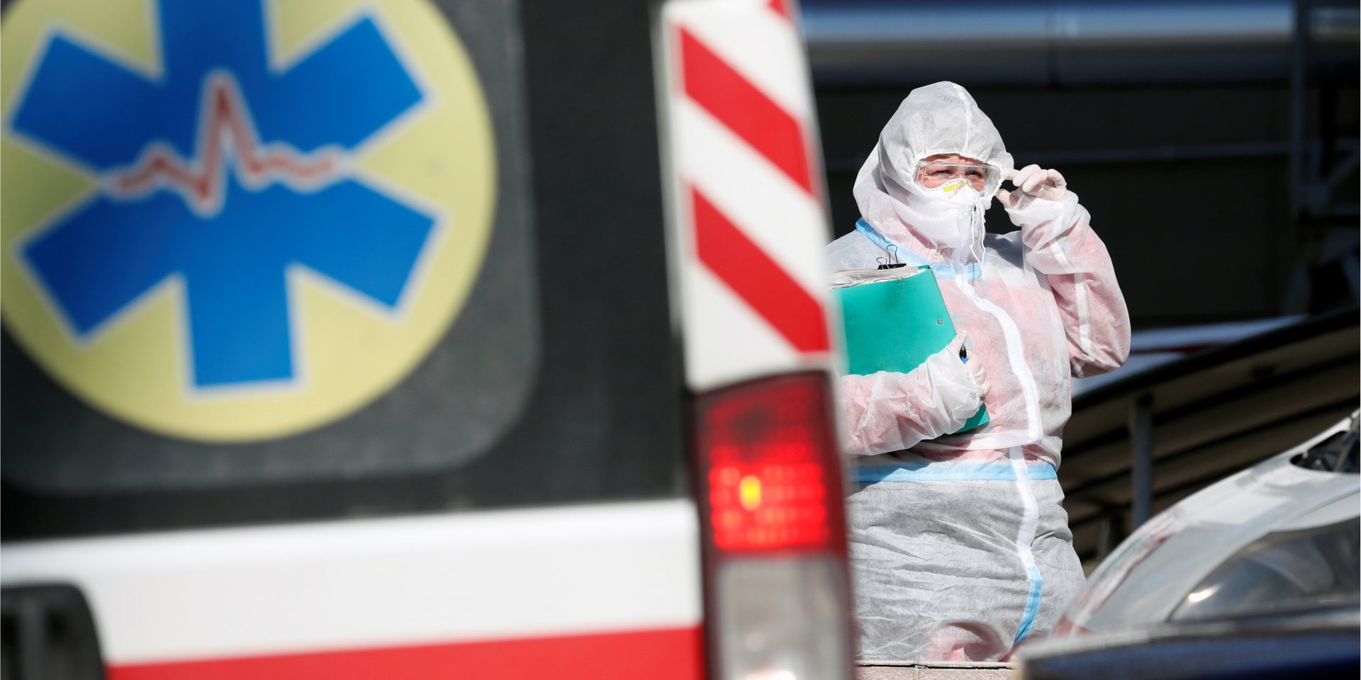 Заболеваемость ковидом в Украине держится на высоком уровне (Фото: REUTERS / Gleb Garanich)