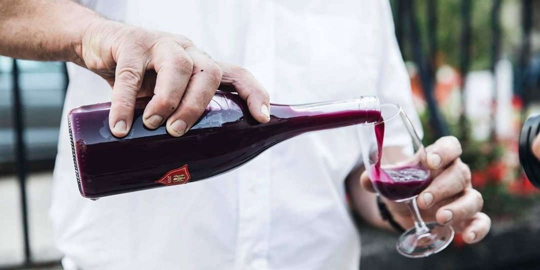 Молодое вино из сорта Гаме дарит святое настроение (Фото: Instagram.com/beaujolais_uk)