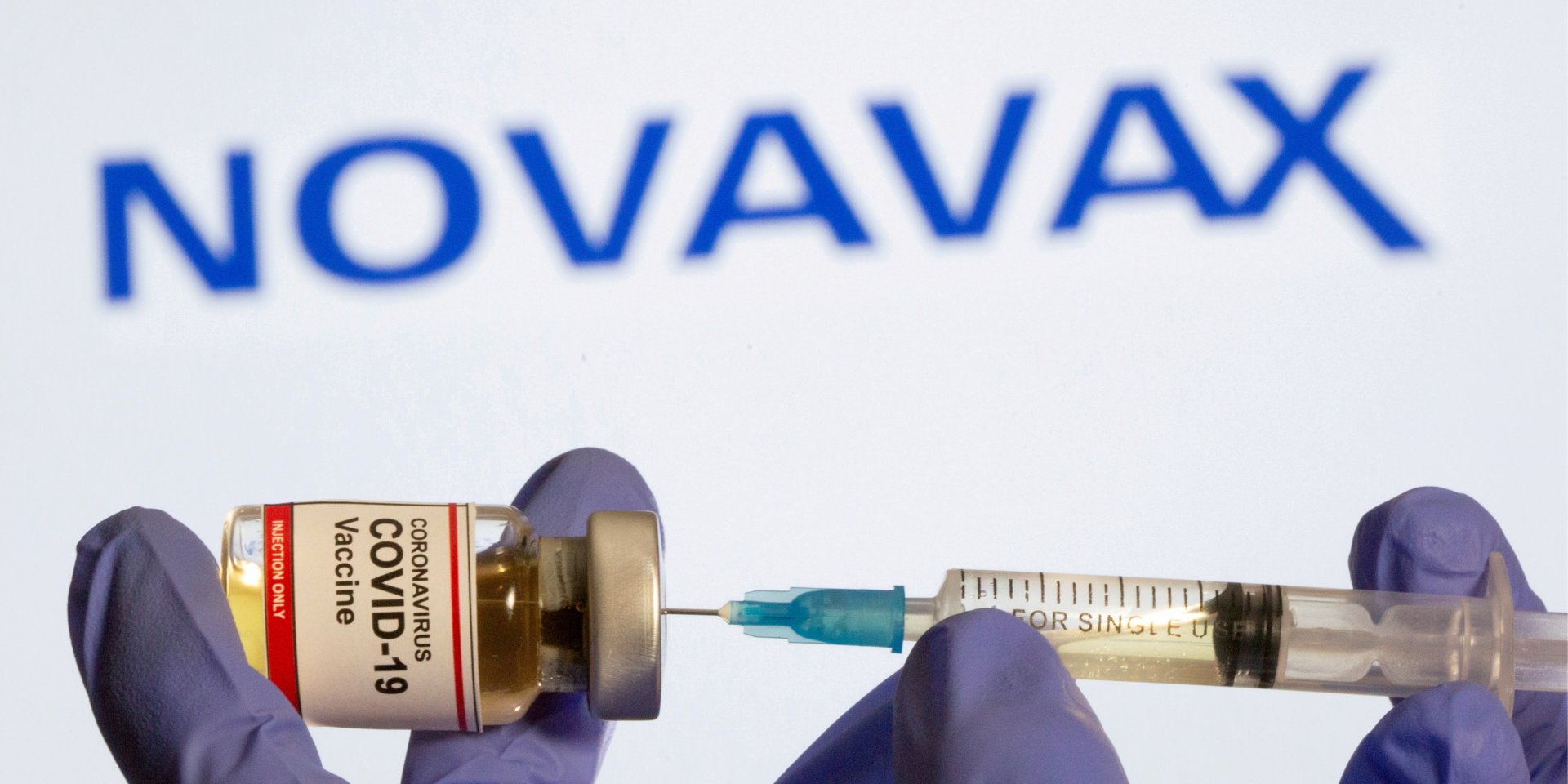 В ЄС скоро можуть схвалити COVID-вакцину Novavax (Фото: REUTERS/Dado Ruvic)