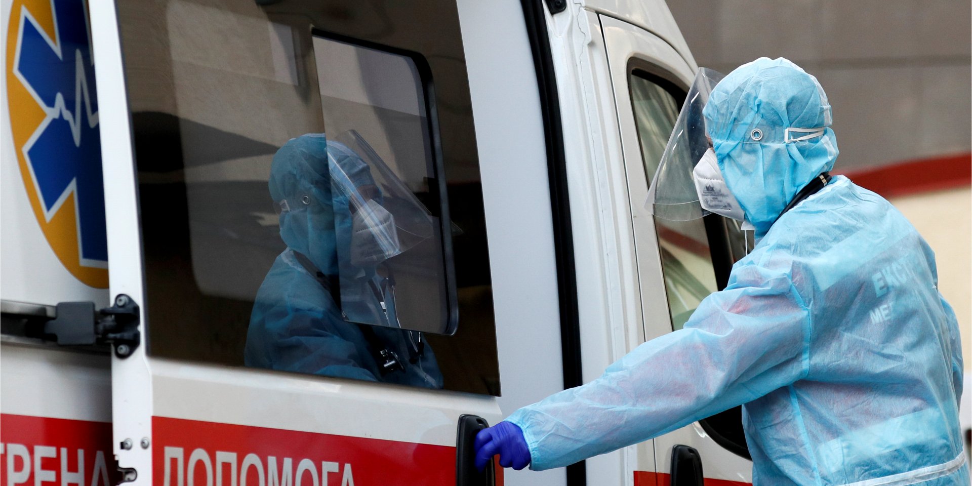 За минувшие сутки коронавирус в Украине обнаружили у 7464 человек (Фото: REUTERS/Gleb Garanich)