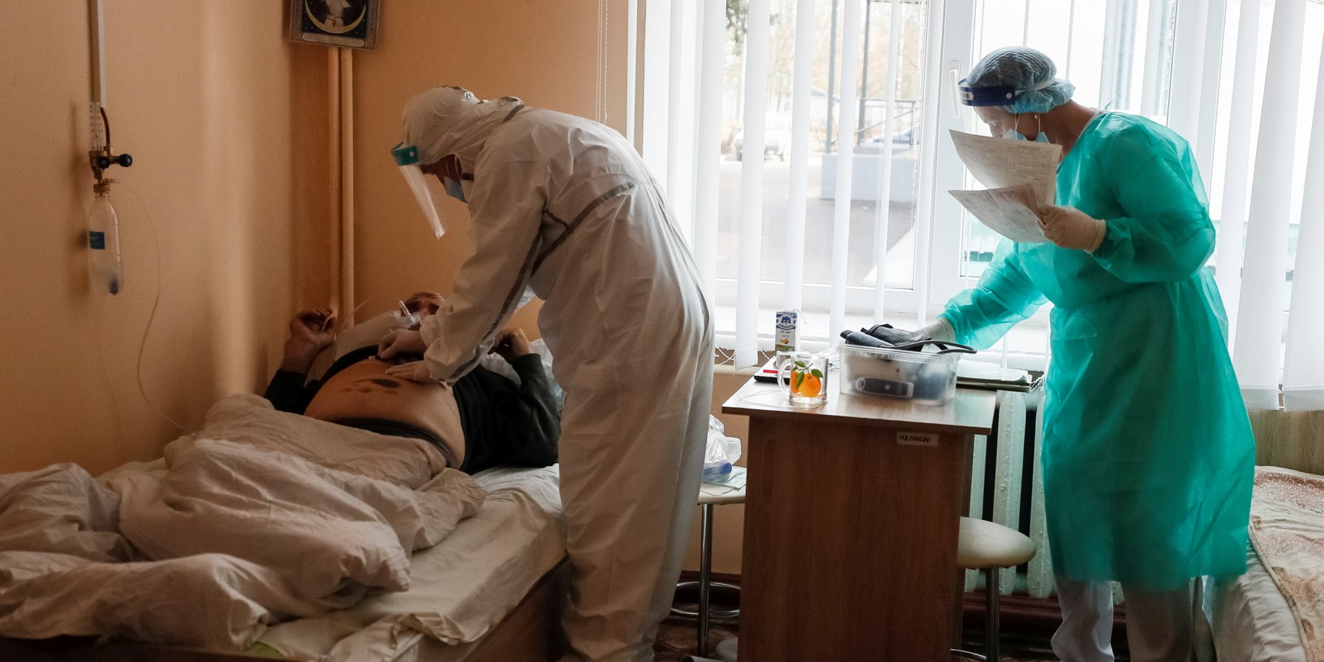 В каких регионах Украины обнаружили больше всего заболевших коронавирусом (Фото: REUTERS/Gleb Garanich)