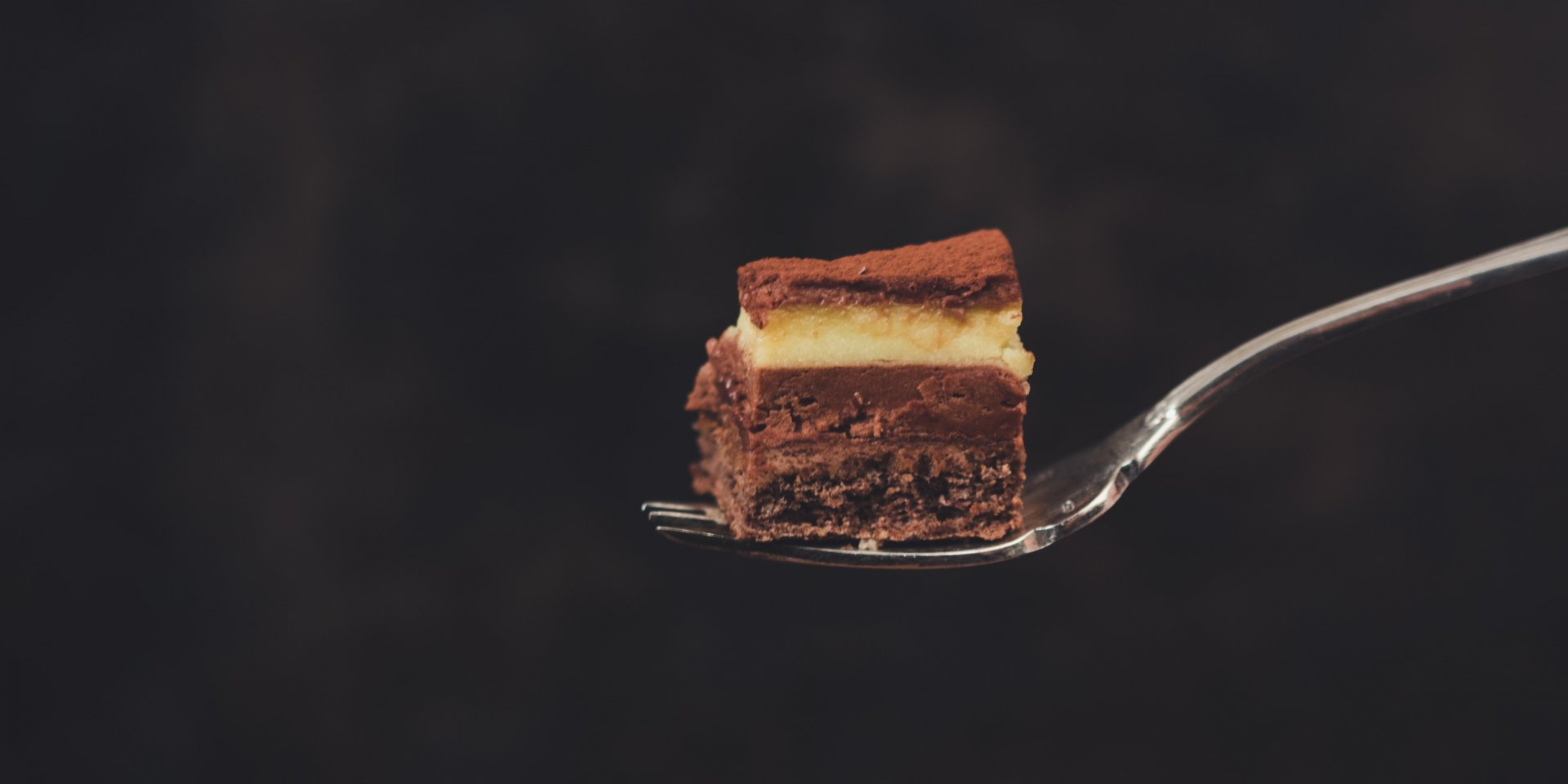 Усі продукти містять калорії, які організм використовує для отримання енергії (Фото: Jordane Mathieu/Unsplash)