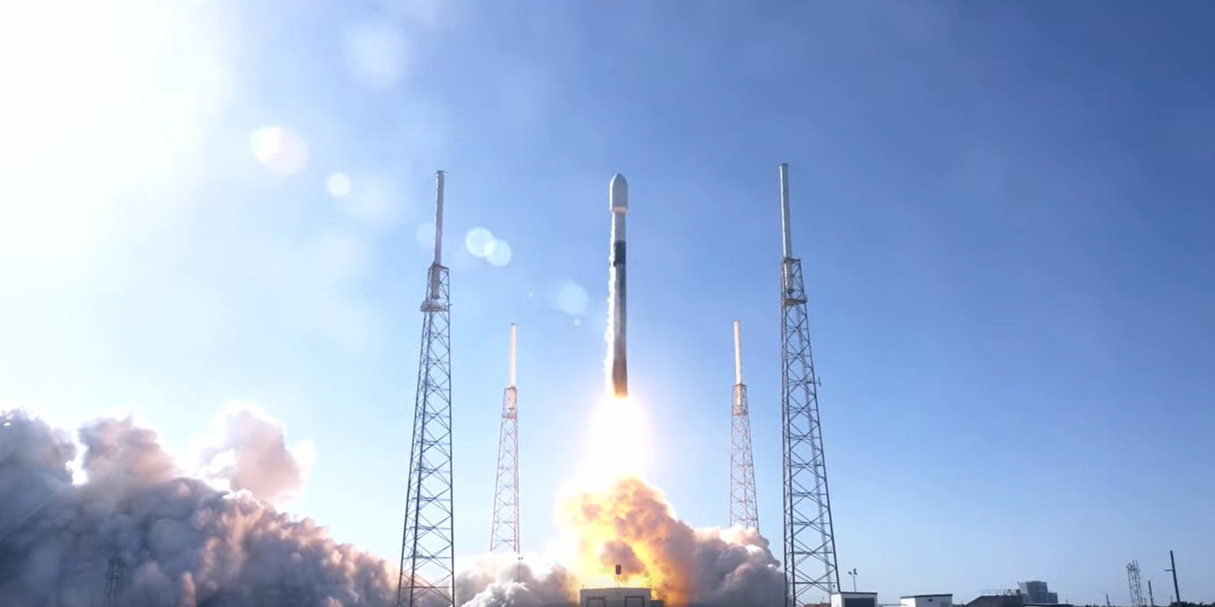SpaceX owned Falcon 9 rocket with the Ukrainian satellite Sich-2-30 on board (Photo: SpaceX/Youtube)