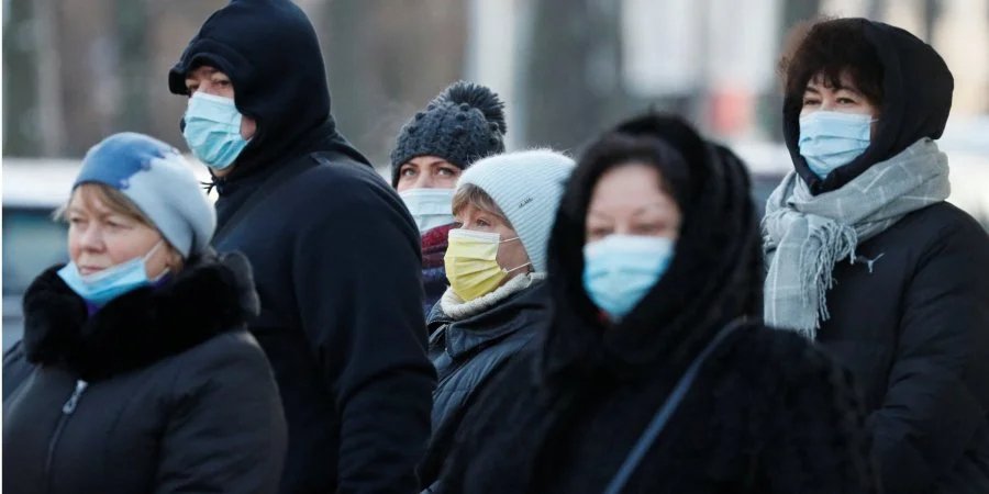 В Украине ухудшается ситуация с коронавирусом (Фото: Gleb Garanich/Reuters)