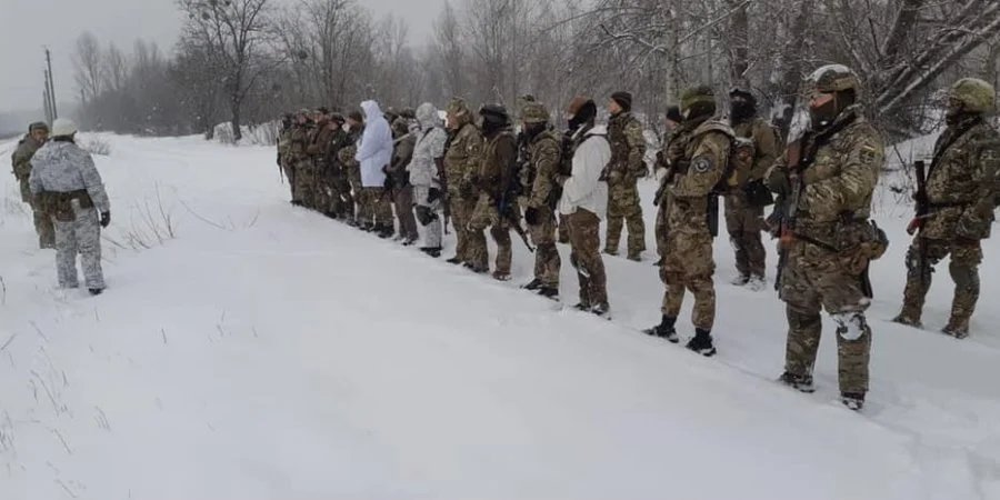 Territorial defense of Kyiv battalion № 130 pictured at a military training (Photo: TDF of Kyiv/ Facebook)