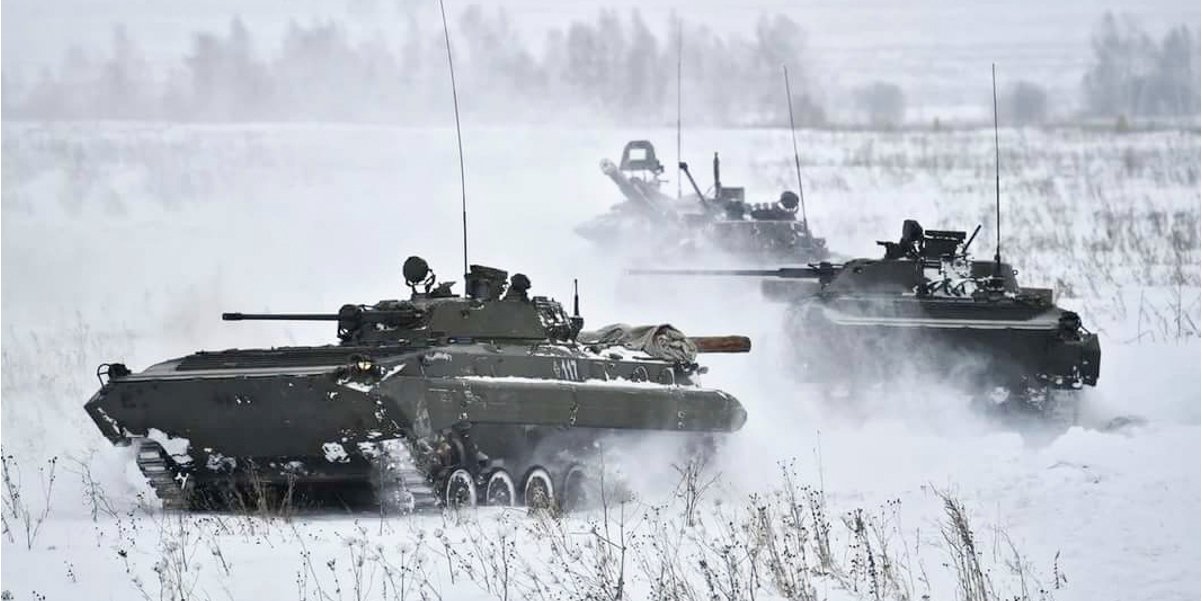 Russian tanks pictured during a combat readiness training in Briansk Oblast, Russia (Photo: Russian Defense Ministry press service)