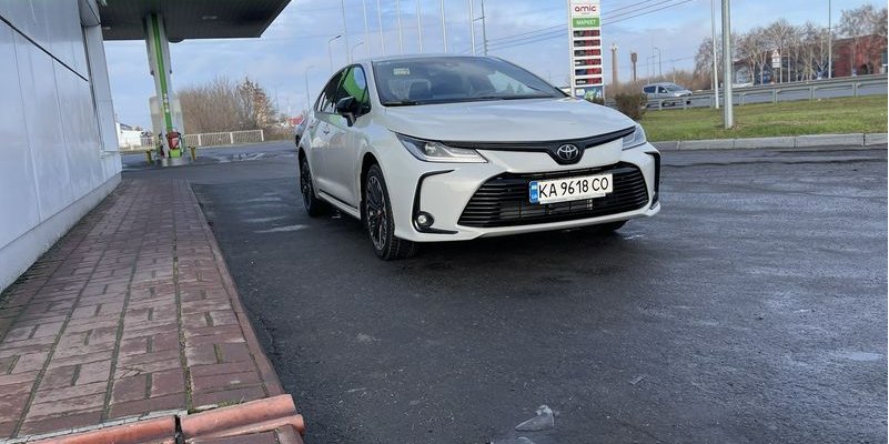 Toyota Corolla GR Sport (Фото: НВ)