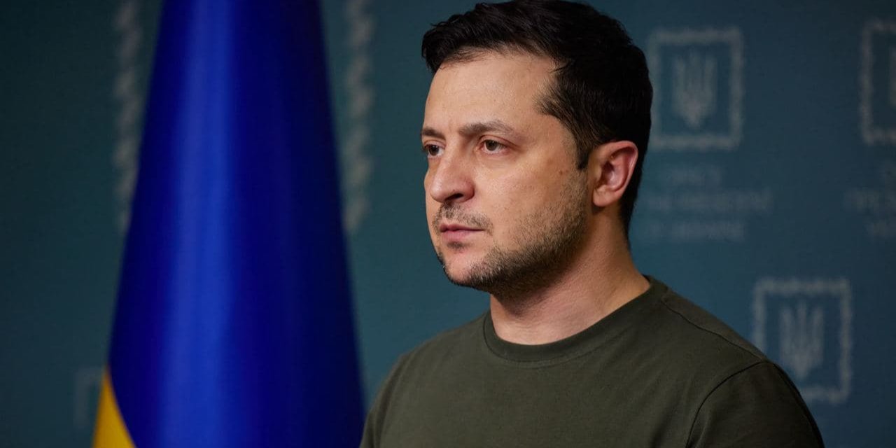 Зеленский сказал, что охладел к&nbsp;вопросу вступления в&nbsp;НАТО, поскольку Альянс не&nbsp;выражает готовности принять Украину (Фото: Офис президента Украины)