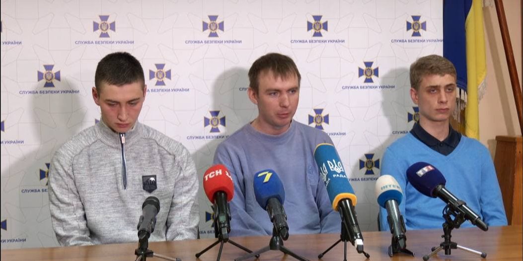 Russian soldiers speaking during a press conference on March 9 (illustrative photo) (Photo: YouTube)