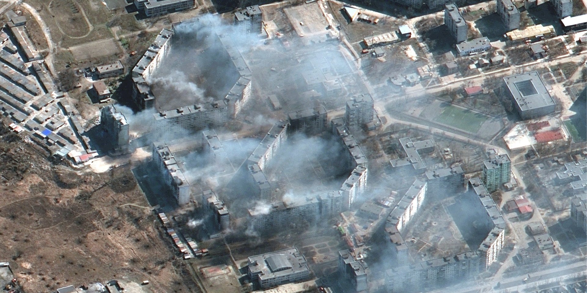 Apartment buildings after the shelling of Mariupol. March 19, 2022 (Photo: Maxar Technologies/Handout via REUTERS)