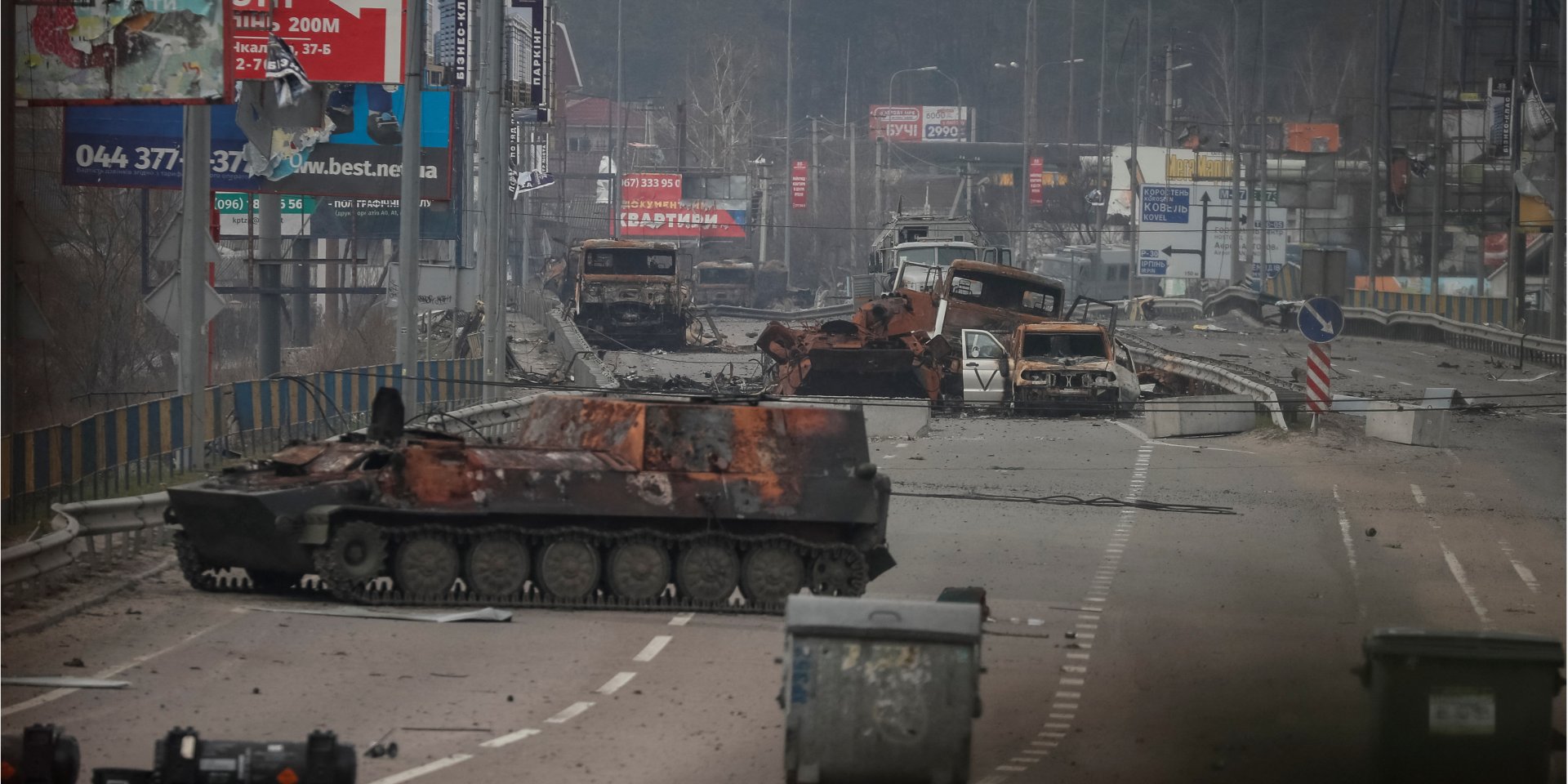 Destroyed Russian war machines in Kyiv Oblast on March 29. (Photo: REUTERS/Gleb Garanich)