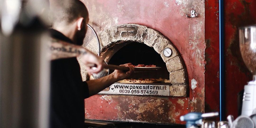 Приготування піци в Mimosa Brooklyn Pizza (Фото: Mimosa Brooklyn Pizza via Instagram)