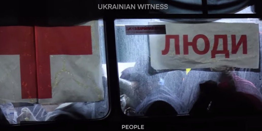 Російські війська обстрілюють гуманітарні коридори й машини з мирними цивільними (Фото: YouTube)