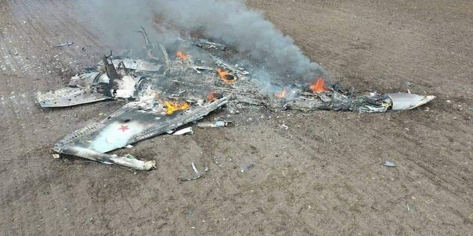 A destroyed aircraft of invading Russian forces (Photo: Air Force Command/Telegram)