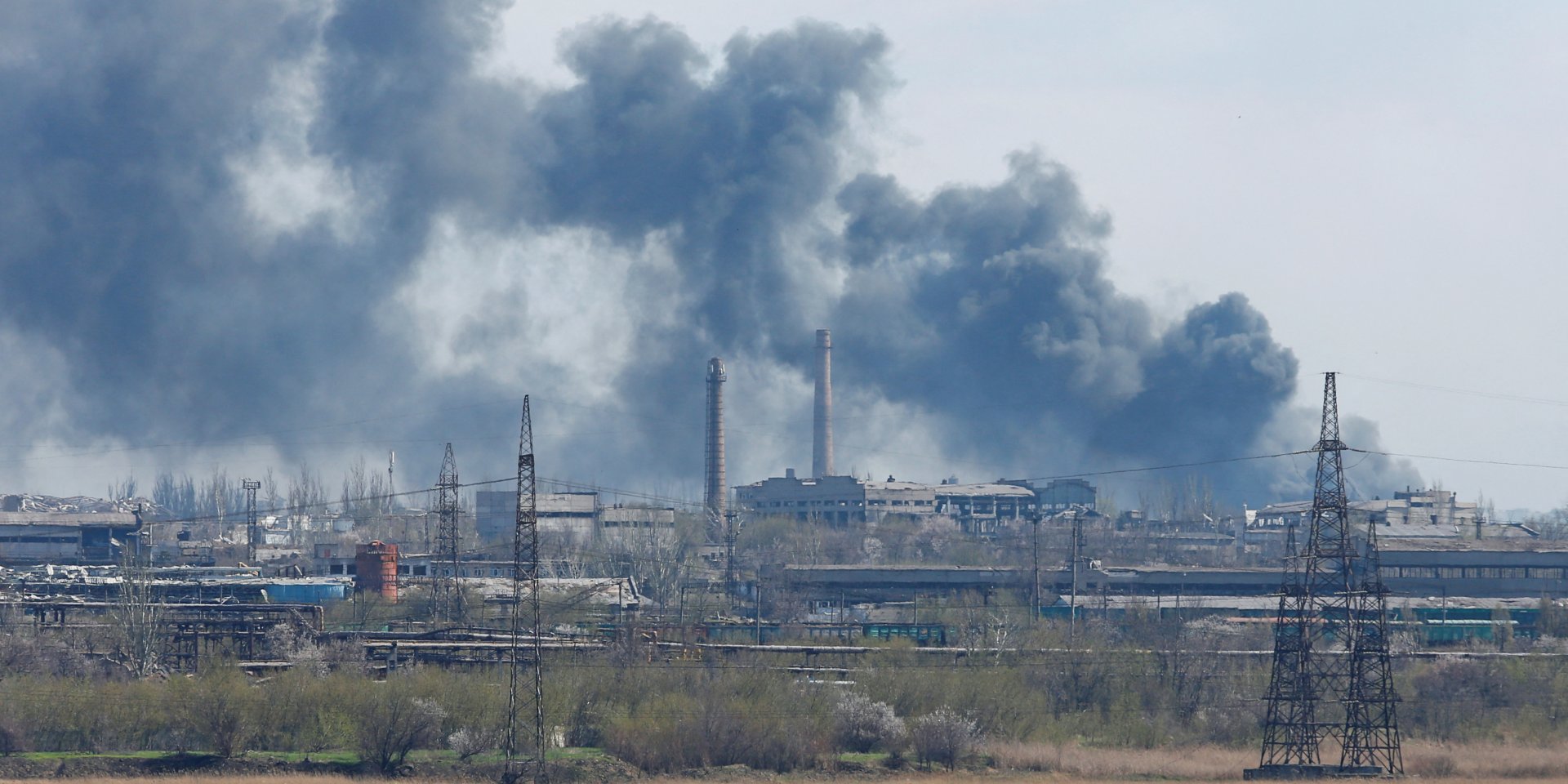 Putin says he does not consider storming Mariupol's industrial zone “expedient” (Photo: REUTERS/Alexander Ermochenko)