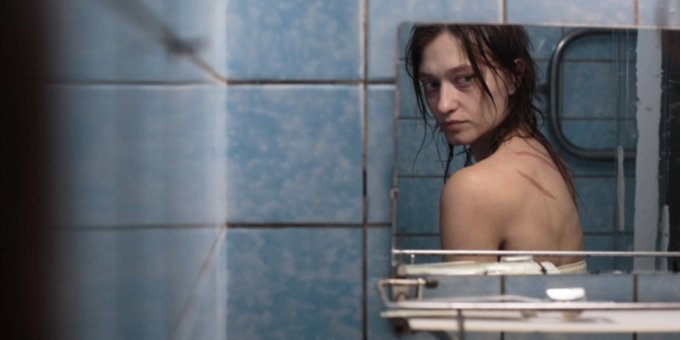 Головна героїня — колишня аеророзвідниця Лілія (Фото: Кадр з фільму)