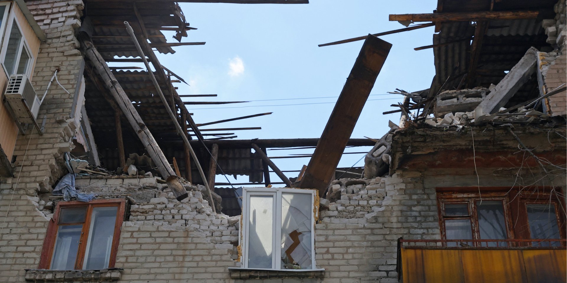 Gaidai said that Severodonetsk verges on a humanitarian disaster (Photo: REUTERS/Alexander Ermochenko)
