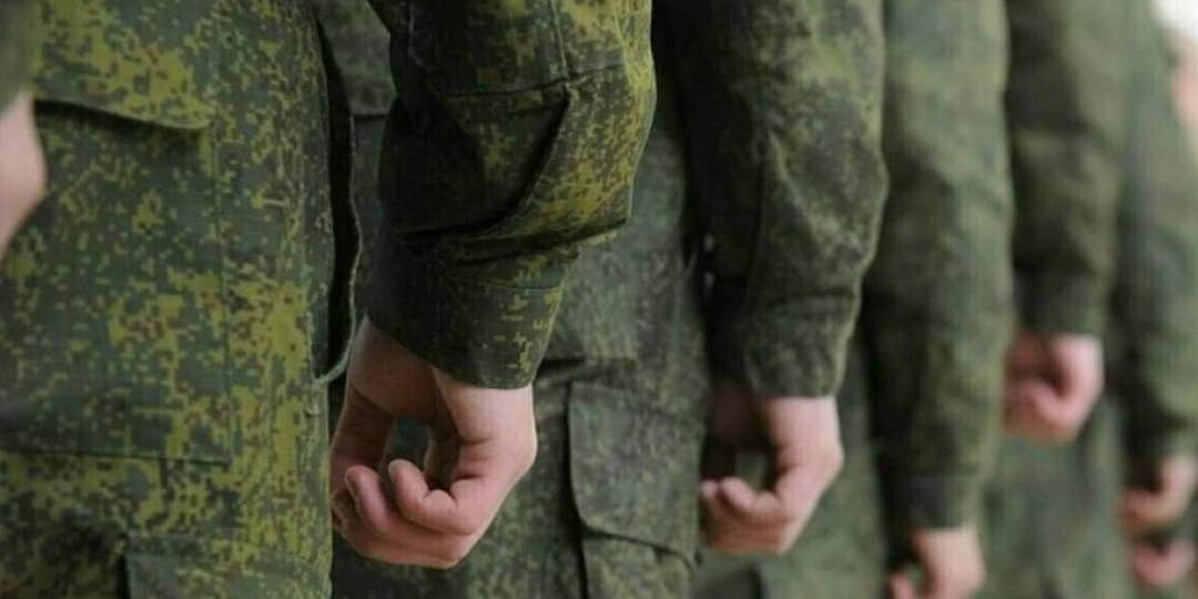 700 Russian contractors of the 64th motorized rifle brigade want to escape from the front (Photo: GUR / Telegram)